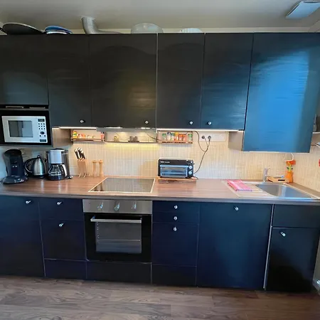 Maison Atypique -jardin, Terrasse & Perchee 度假居