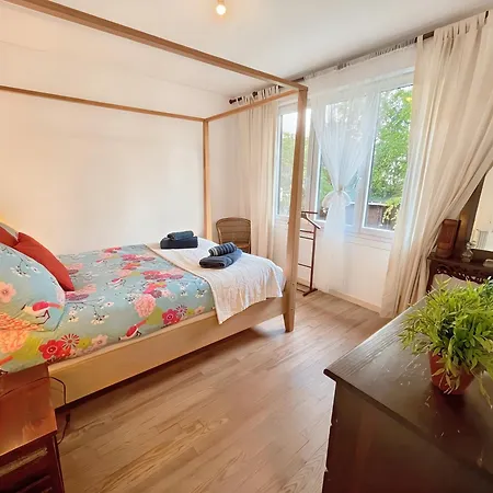 度假居 Maison Atypique -jardin, Terrasse & Perchee