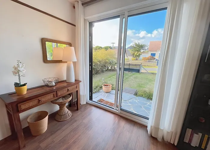 Maison Atypique -jardin, Terrasse&cabane Perchée Casa vacanze